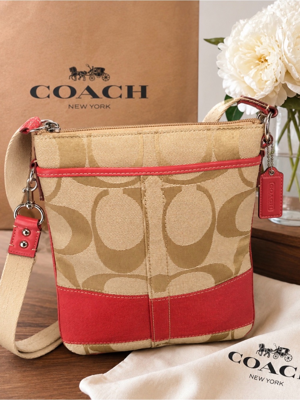 Coach  Signature Crossbody
No dust bag